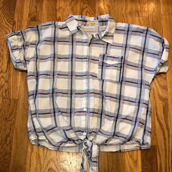 Women’s Medium short sleeve button down shirt - Picture 3 of 5